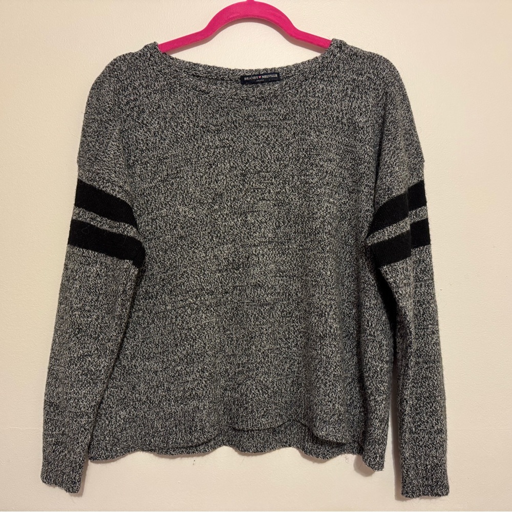 Brandy Melville Veena Varsity Striped Heather Grey Sweater One Size Fits Most - Picture 4 of 7